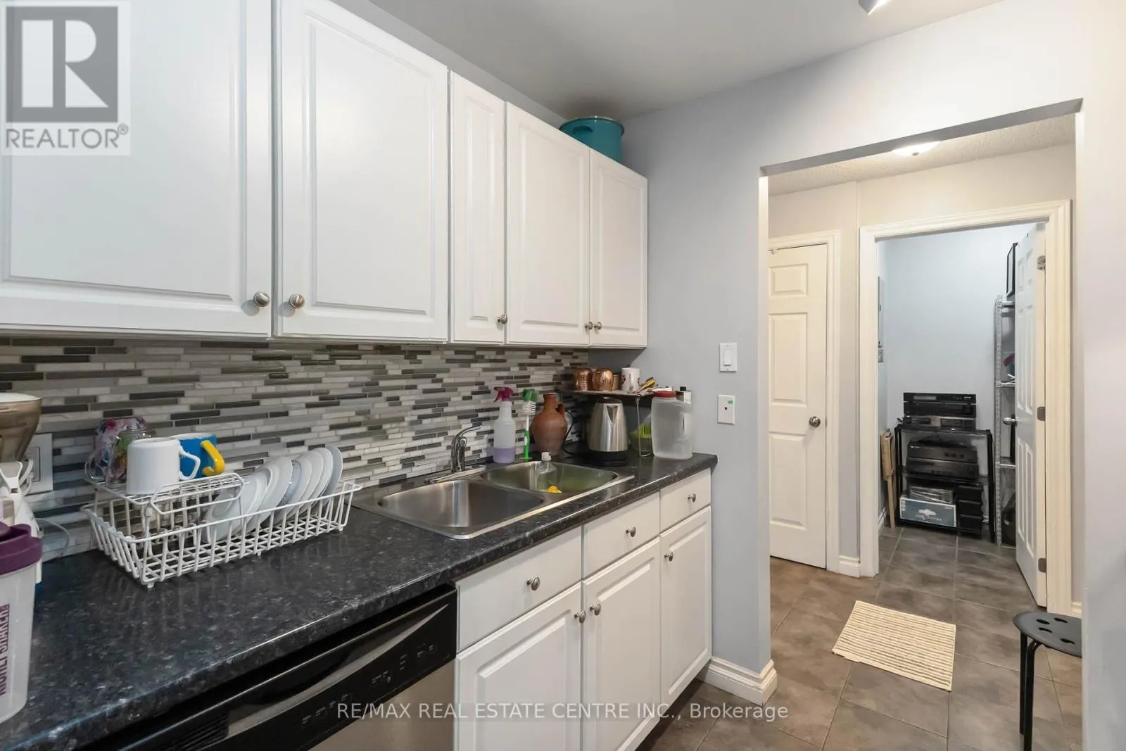 25 - 140 CONWAY DRIVE
