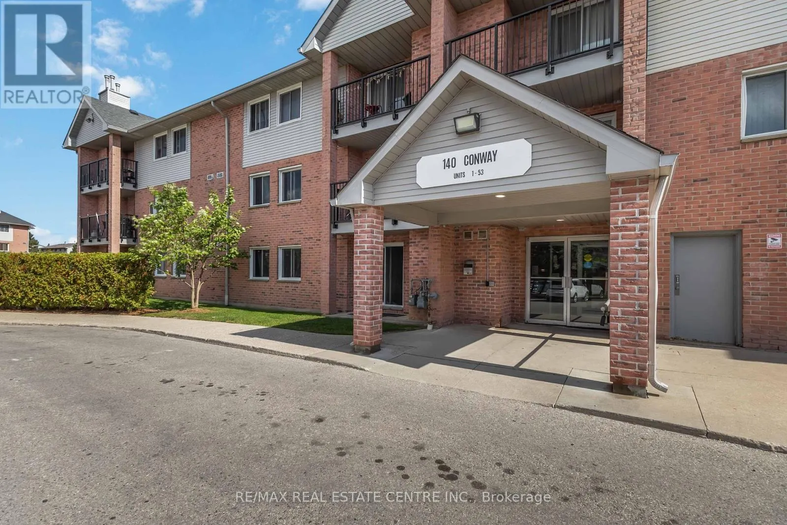 25 - 140 CONWAY DRIVE