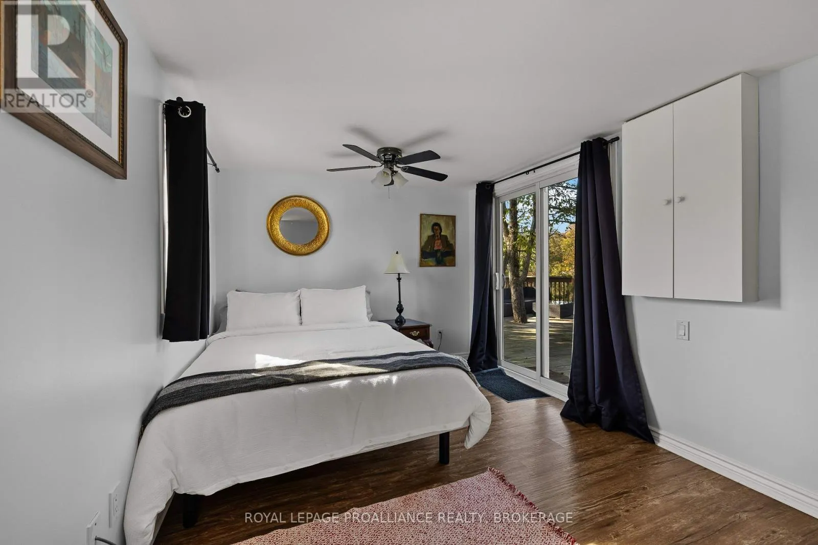 17 - 5569 BATH ROAD, #17