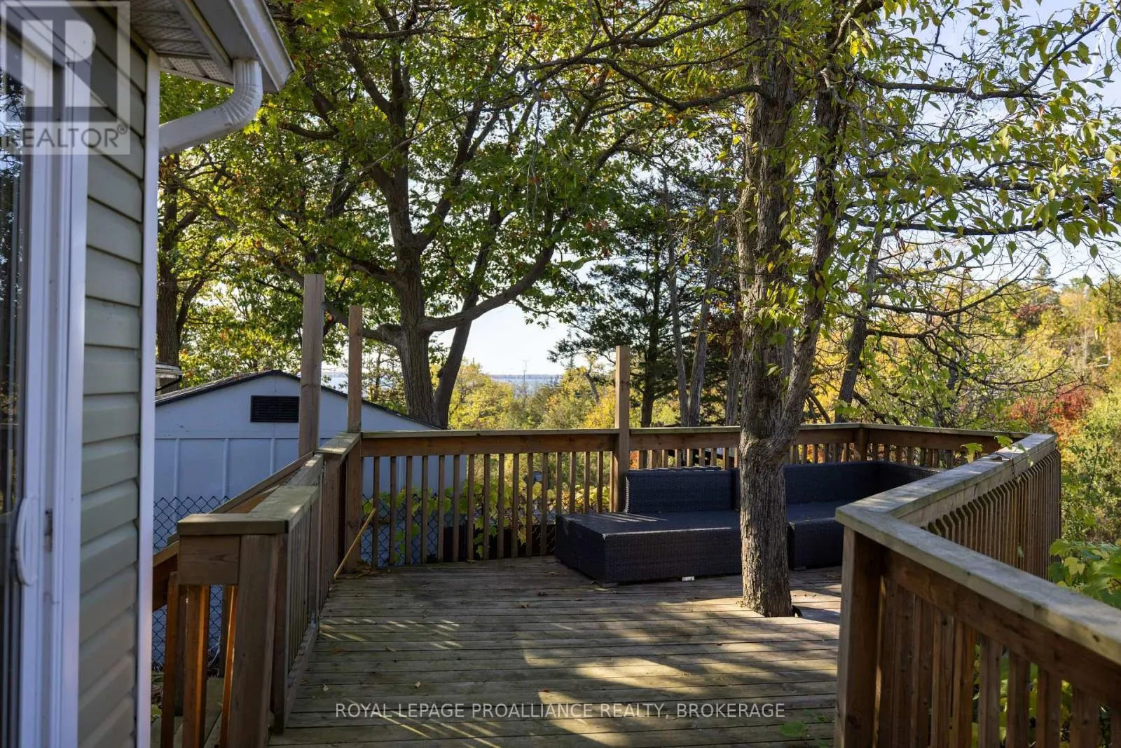 17 - 5569 BATH ROAD, #17