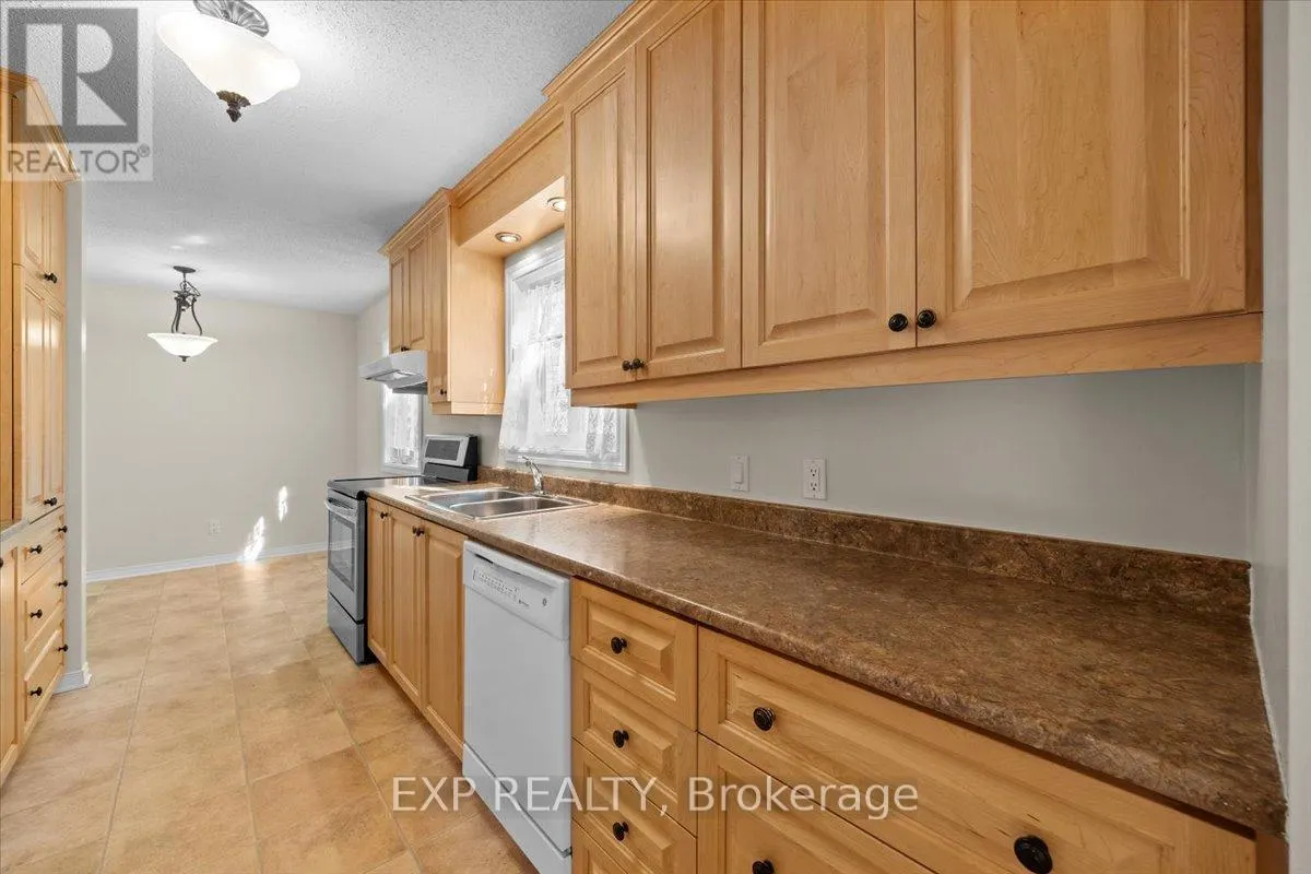 1678 BOISBRIAND CRESCENT