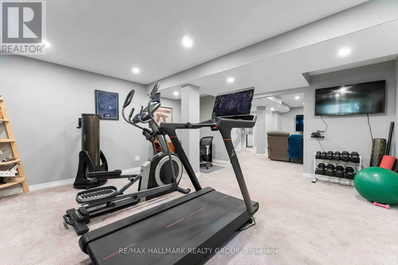 91 BOREALIS CRESCENT