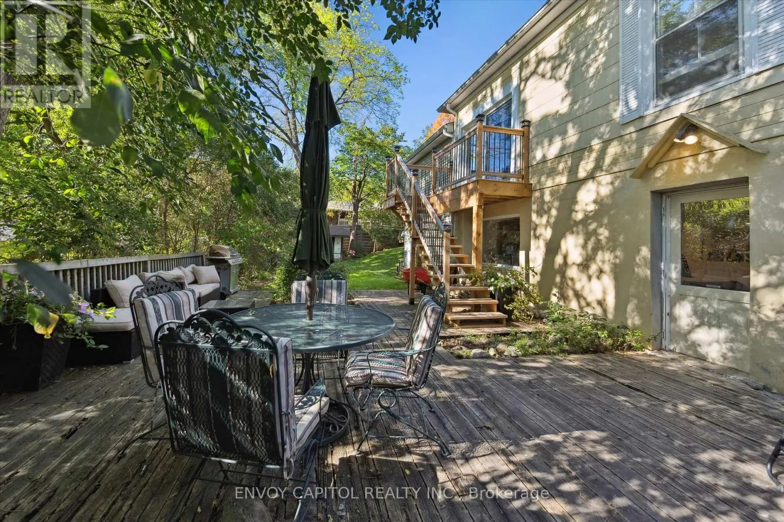 132 NORWICH STREET E