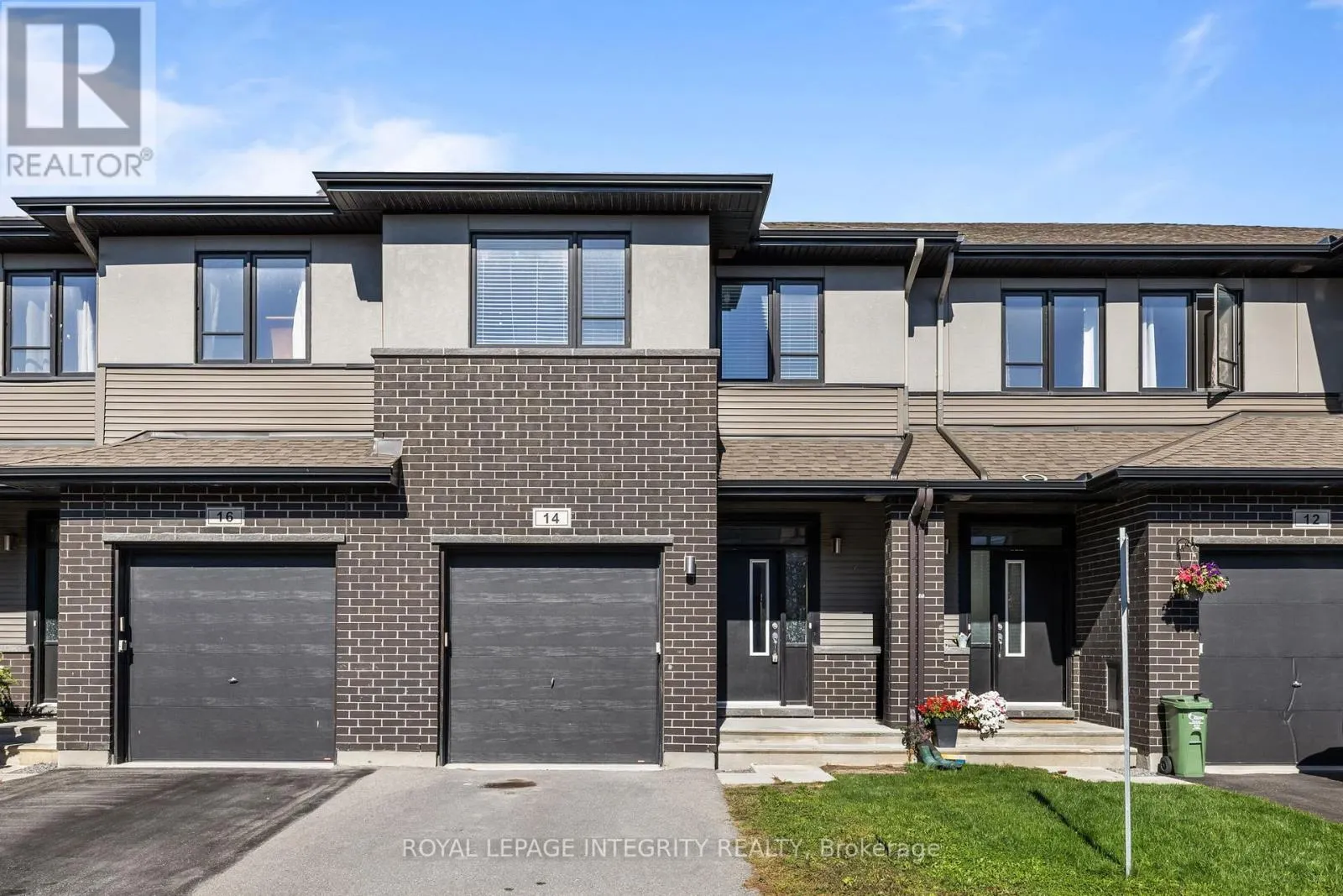 14 HACKNEY PRIVATE