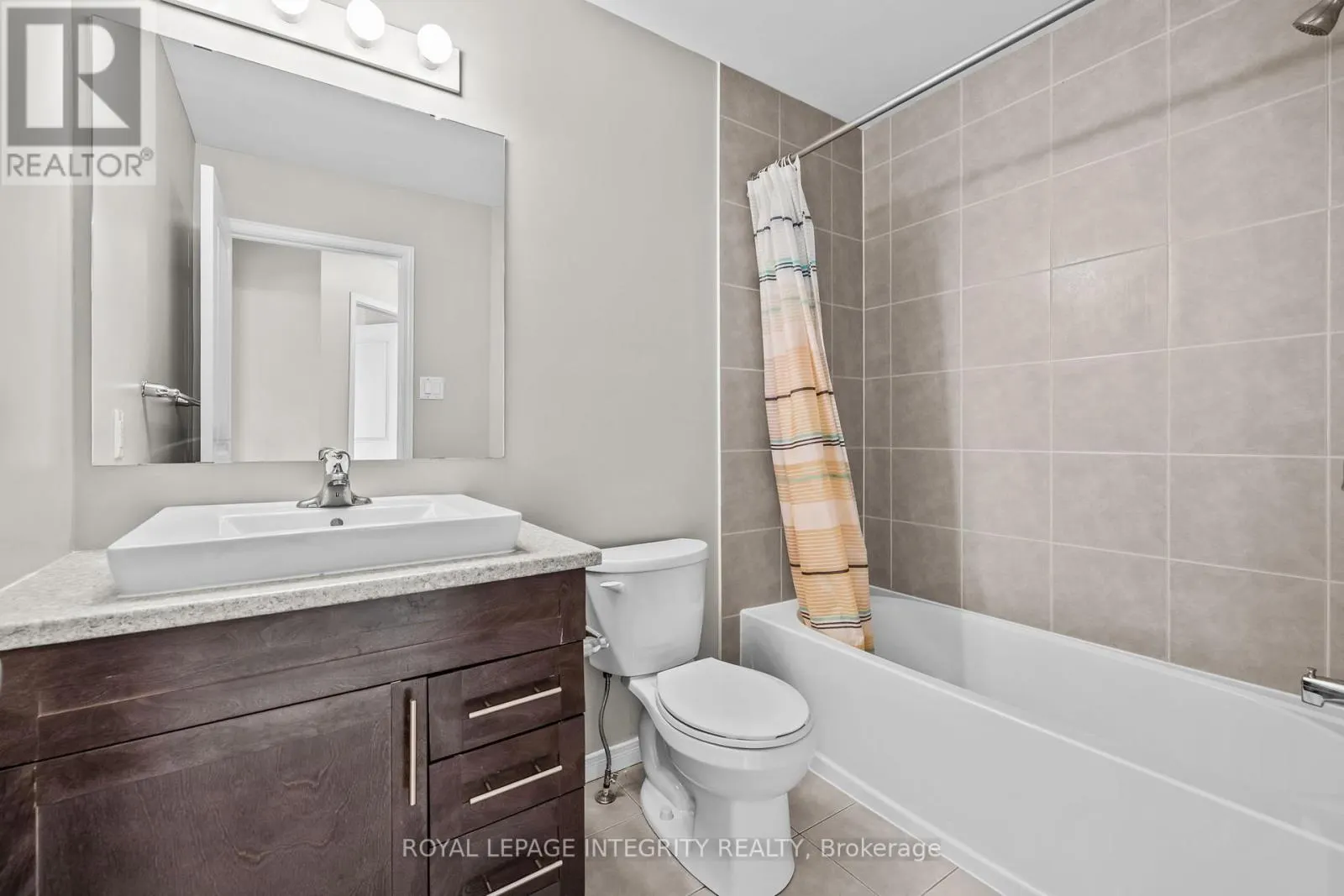 14 HACKNEY PRIVATE