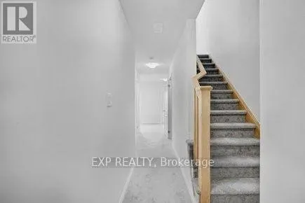 91 - 51 SPARROW AVENUE E