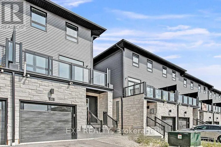 91 - 51 SPARROW AVENUE E