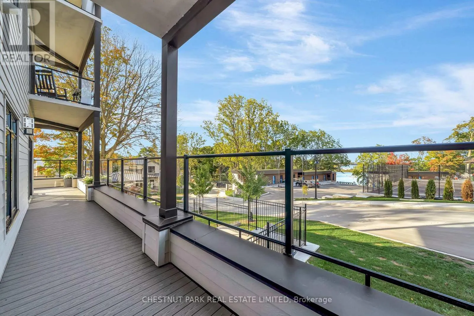 102 - 17 CLEAVE AVENUE, #102