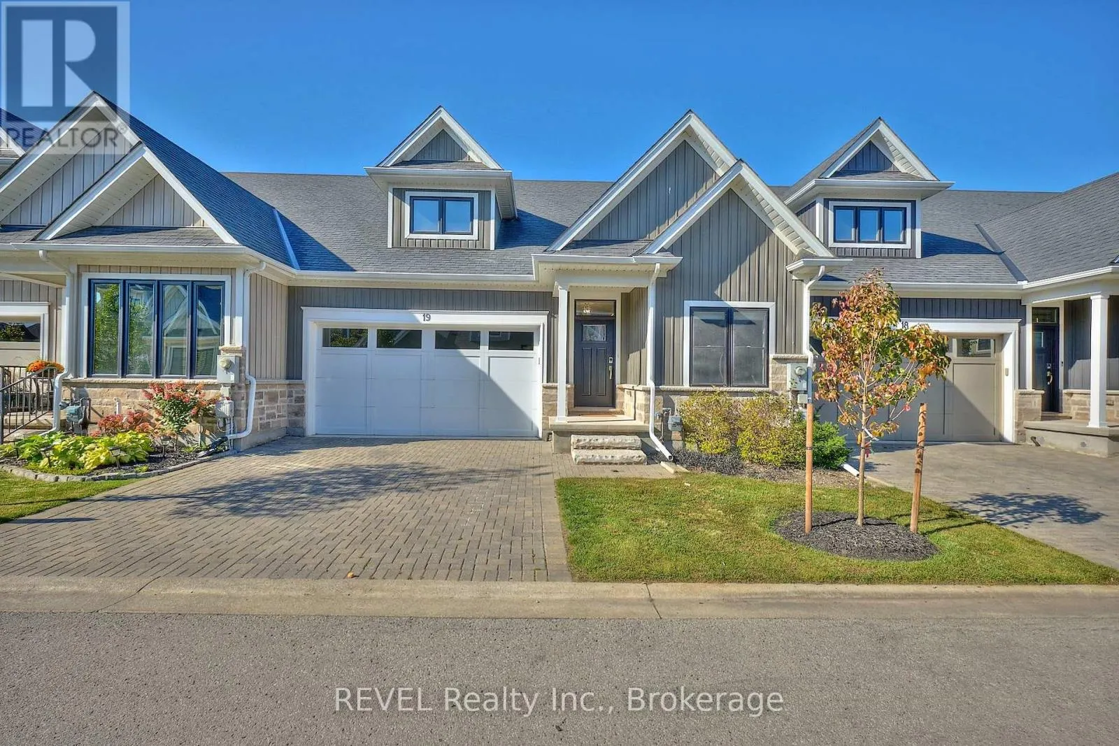 19 - 9245 SHOVELLER DRIVE, #19
