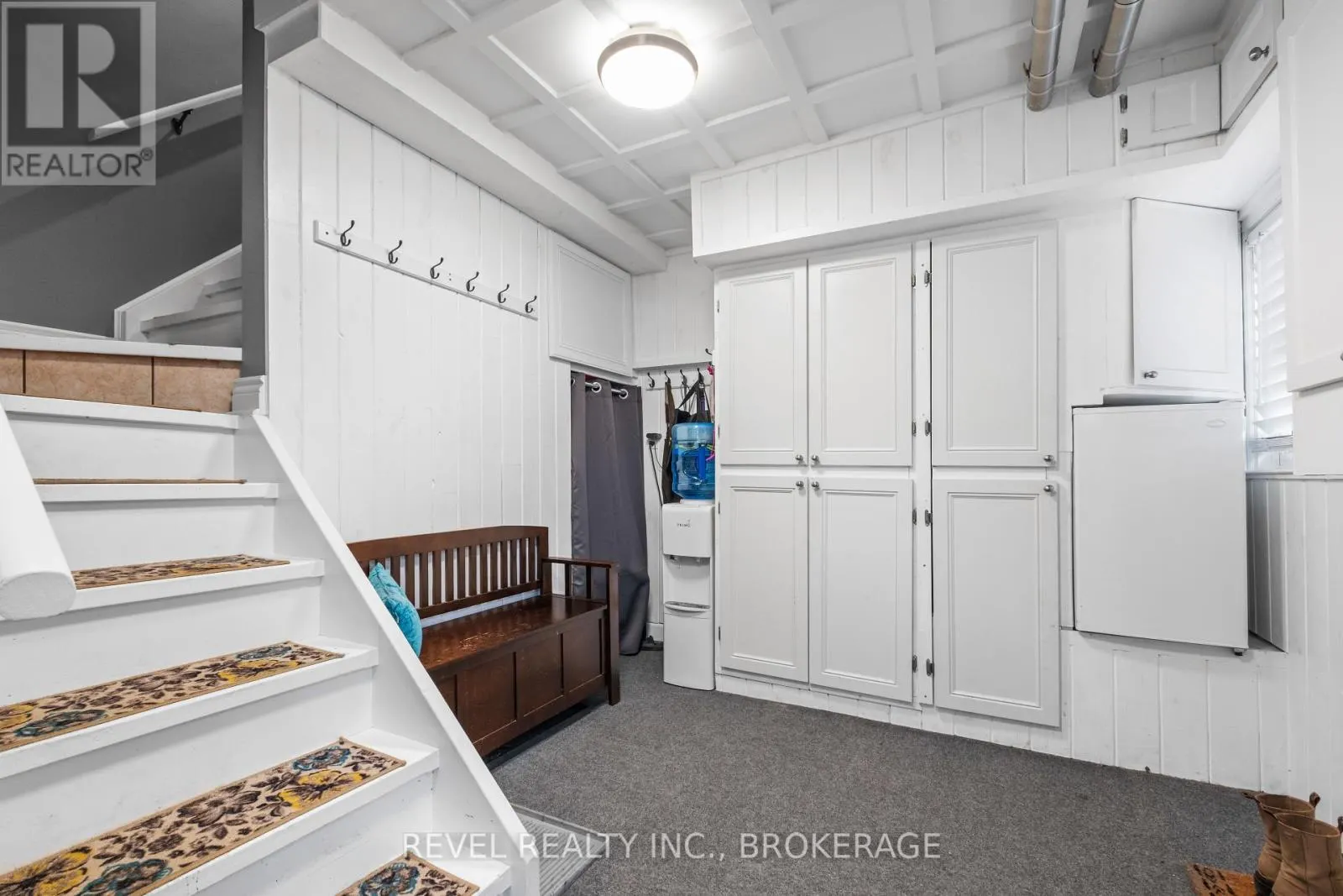 4221 BATH ROAD