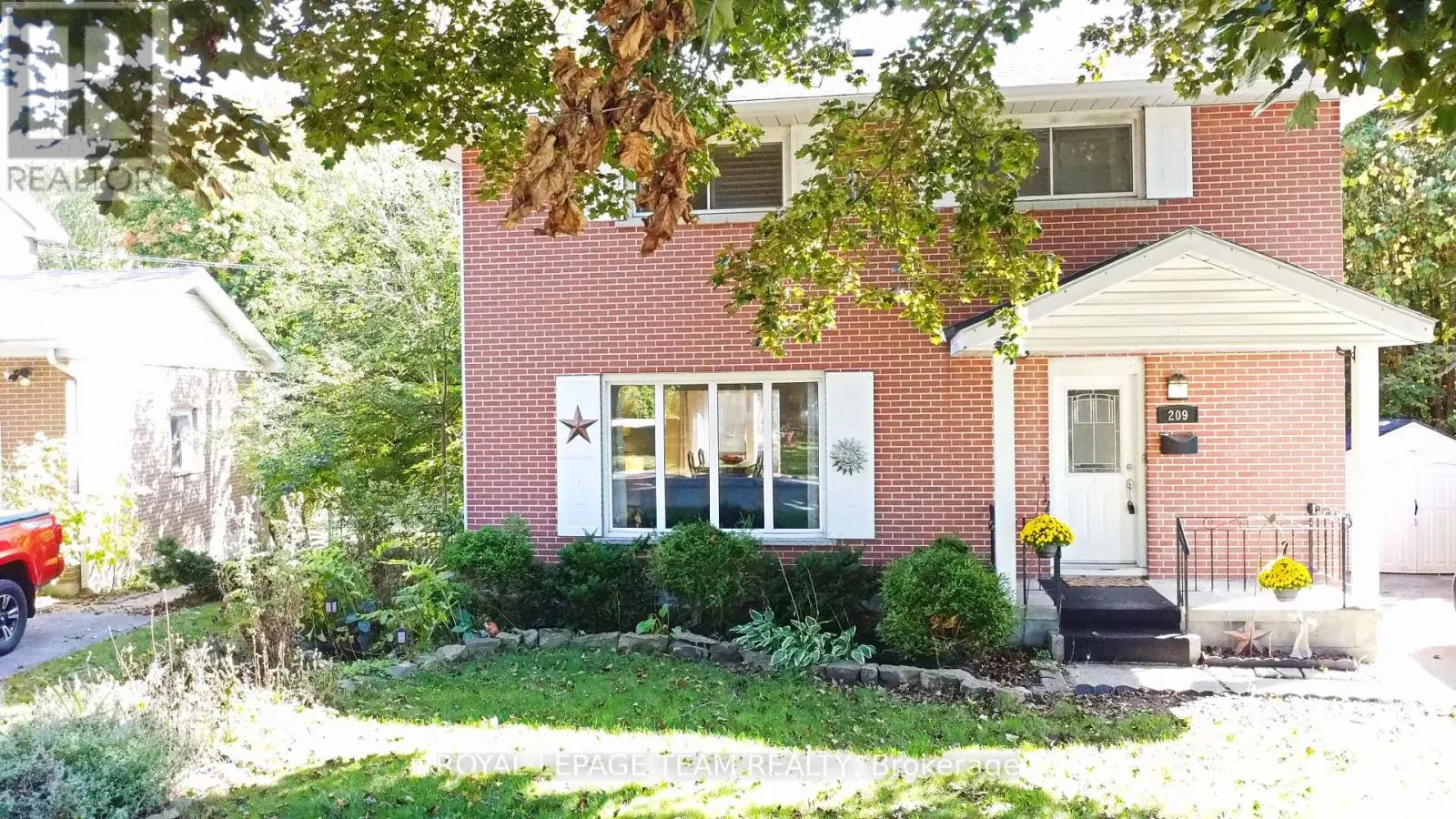 209 REYNOLDS DRIVE E