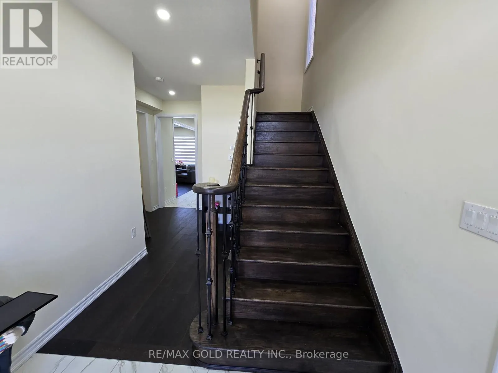 130 WHITHORN CRESCENT