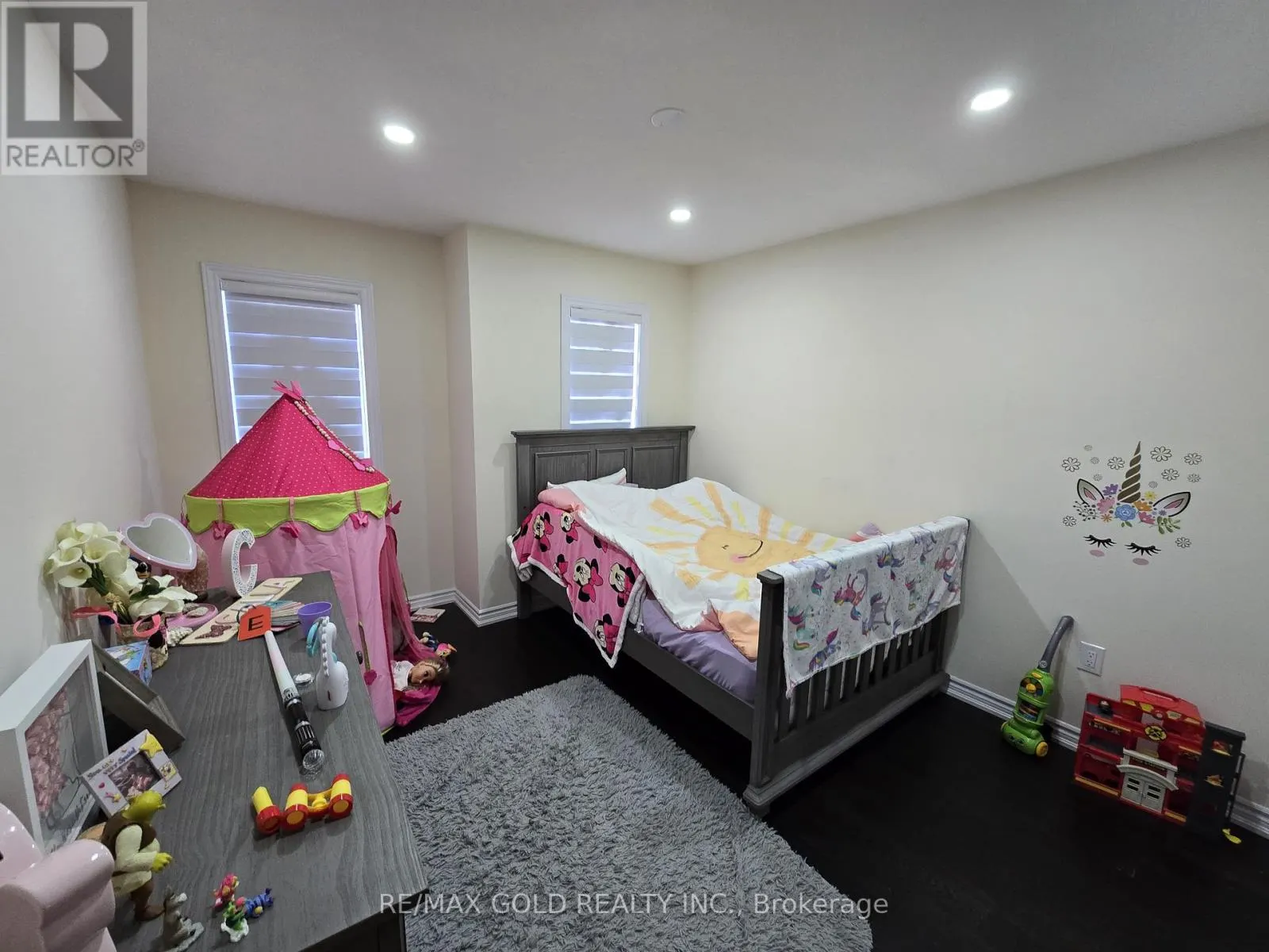 130 WHITHORN CRESCENT