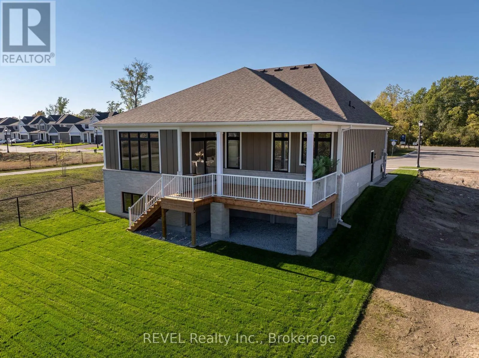 LOT 36 MISSISSAUGA AVENUE