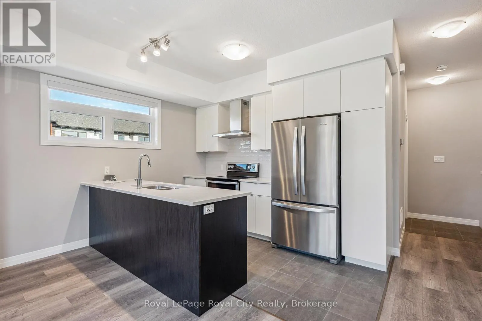 24 ARABELLA DRIVE