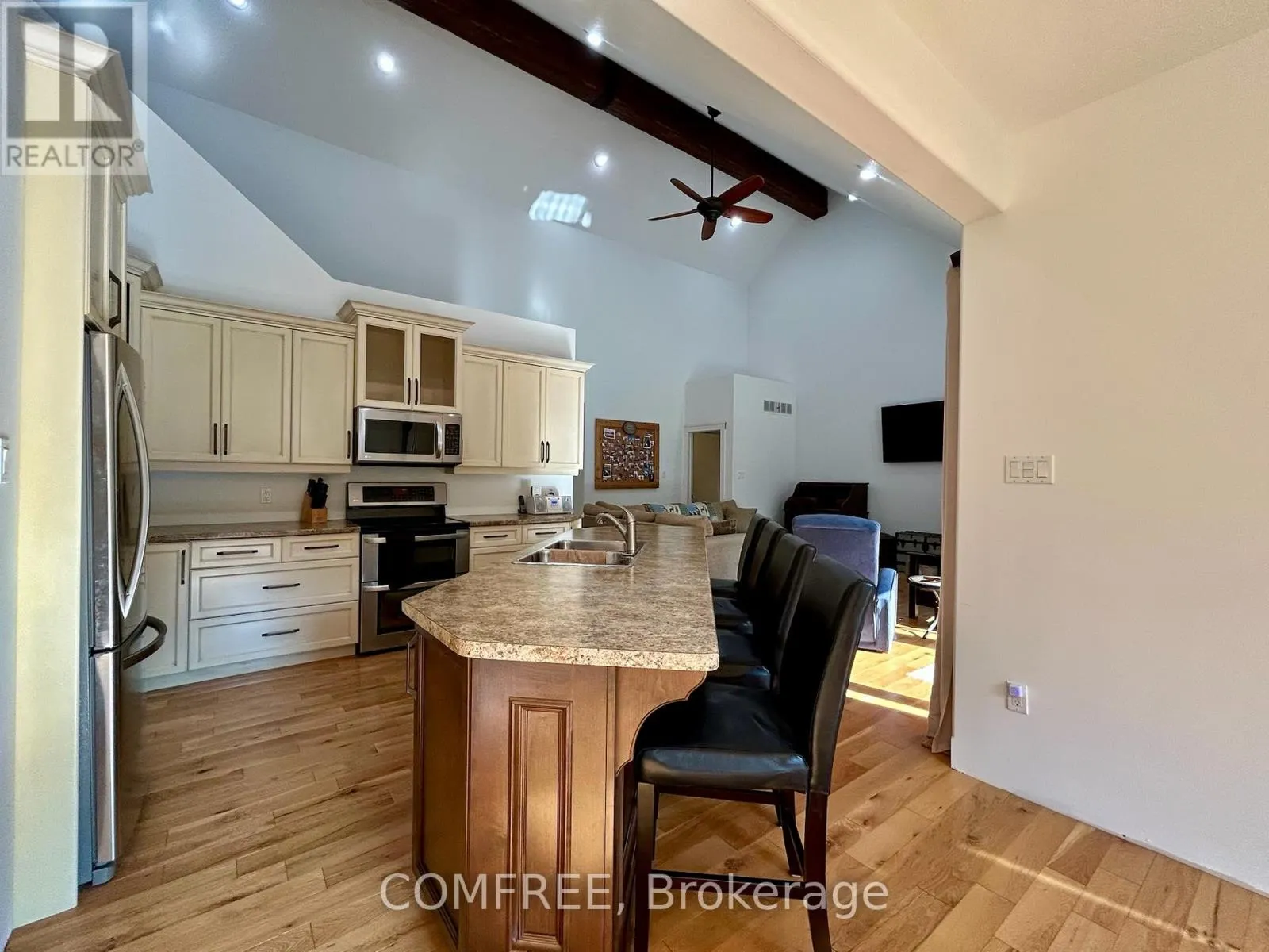 38 BELL DRIVE