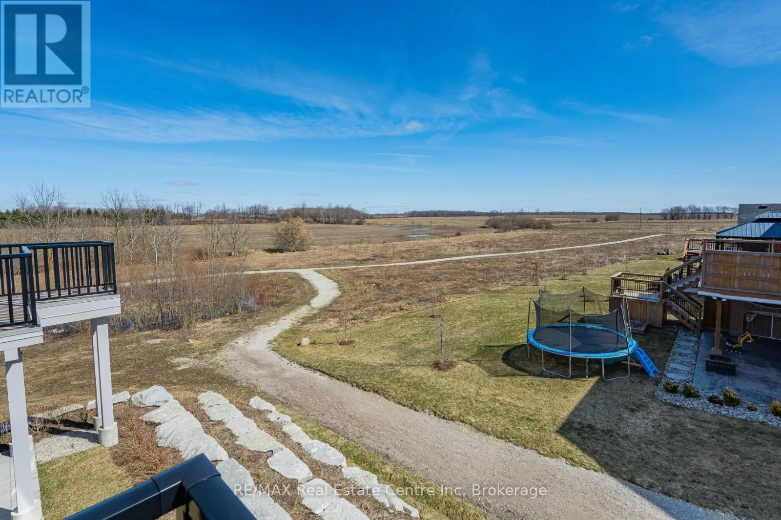8 - 182 BRIDGE CRESCENT, #8