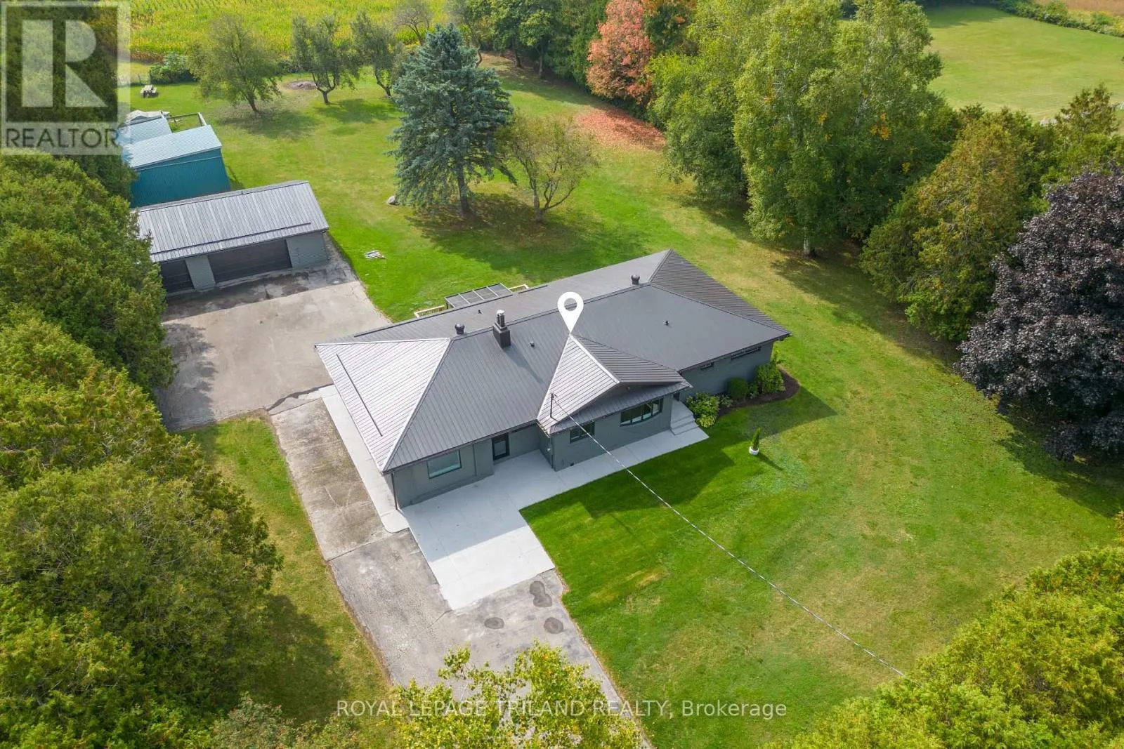 829 AVON DRIVE
