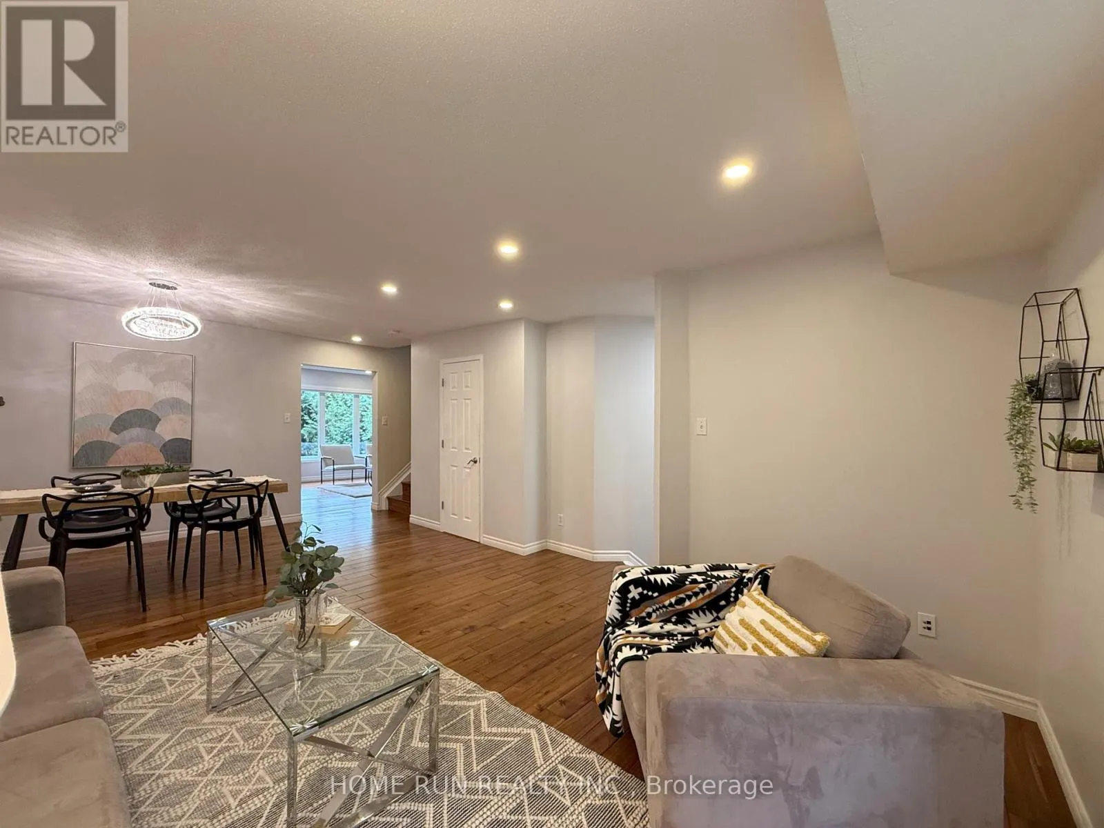 49 DEERFOX DRIVE
