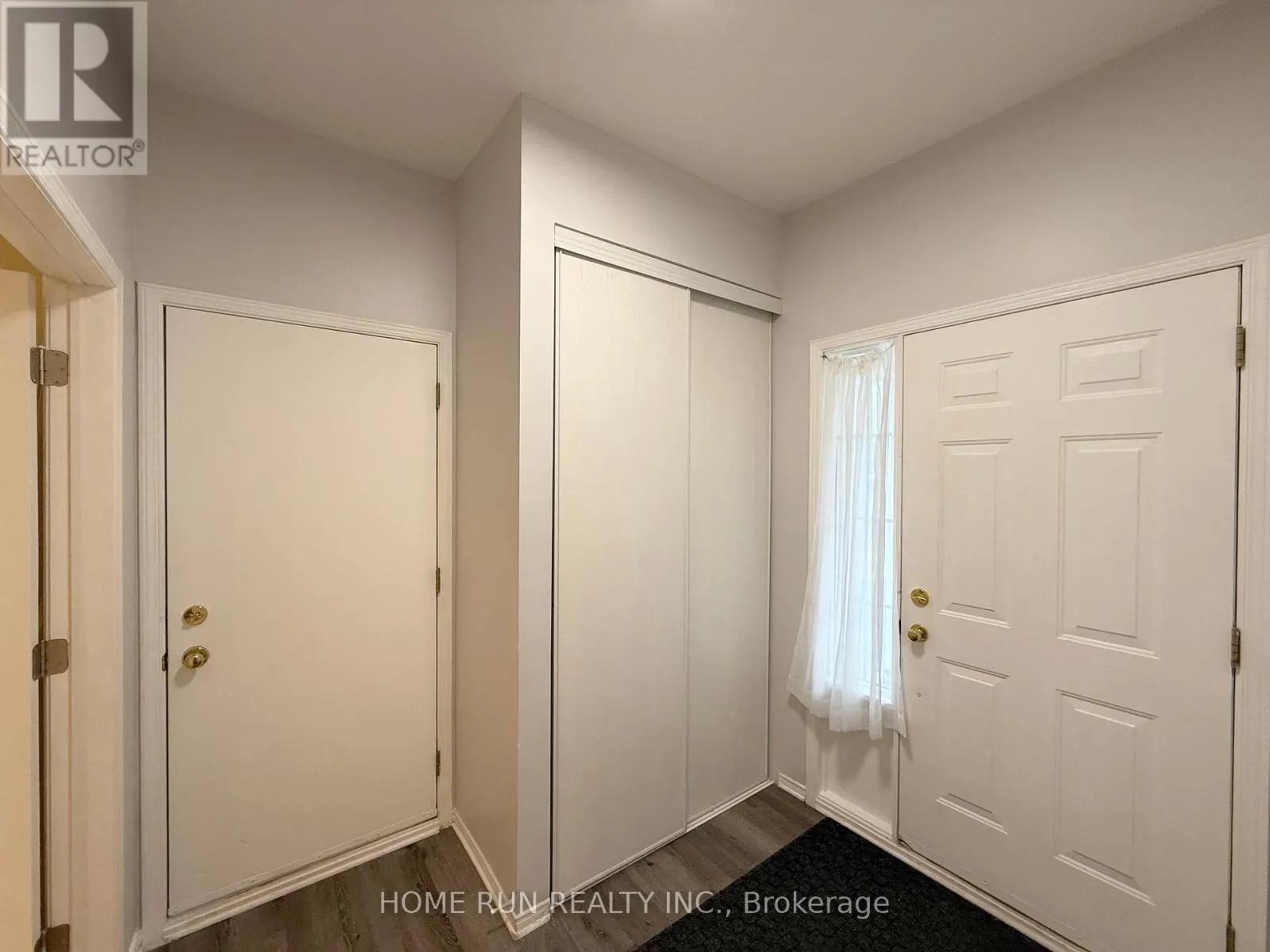 49 DEERFOX DRIVE