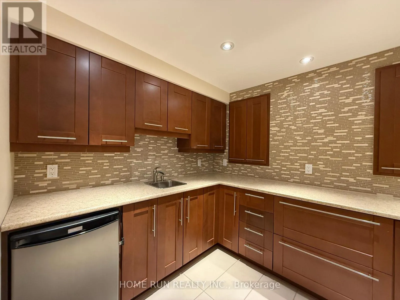 49 DEERFOX DRIVE