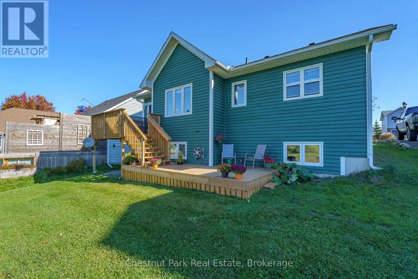 8 COATES AVENUE