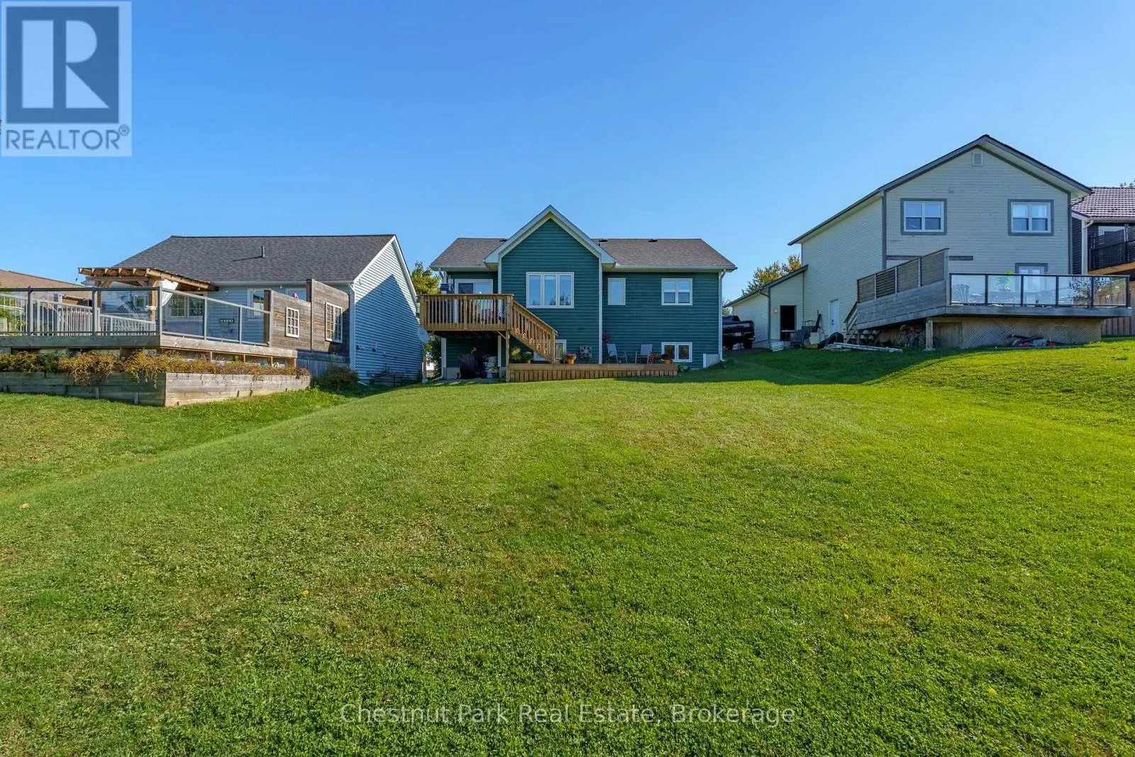 8 COATES AVENUE