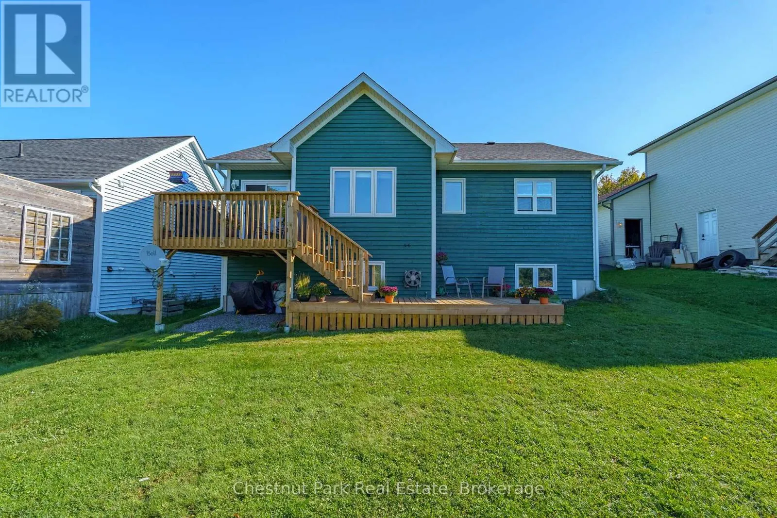 8 COATES AVENUE