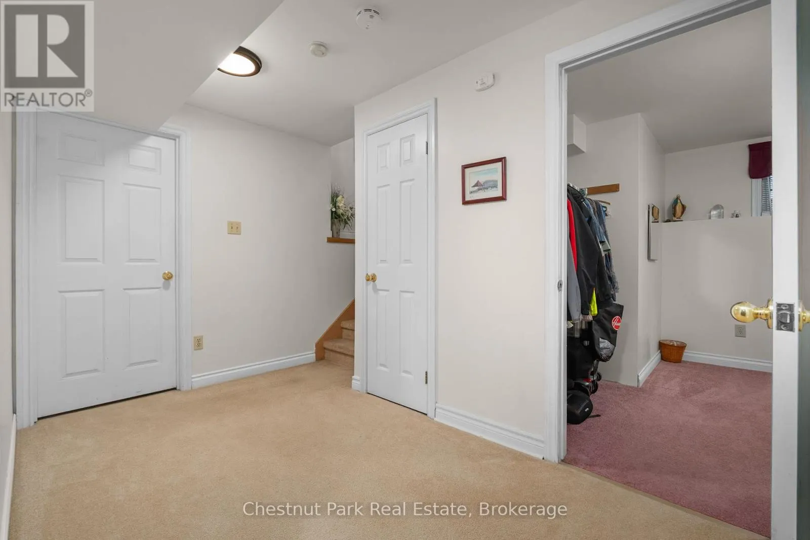 8 COATES AVENUE