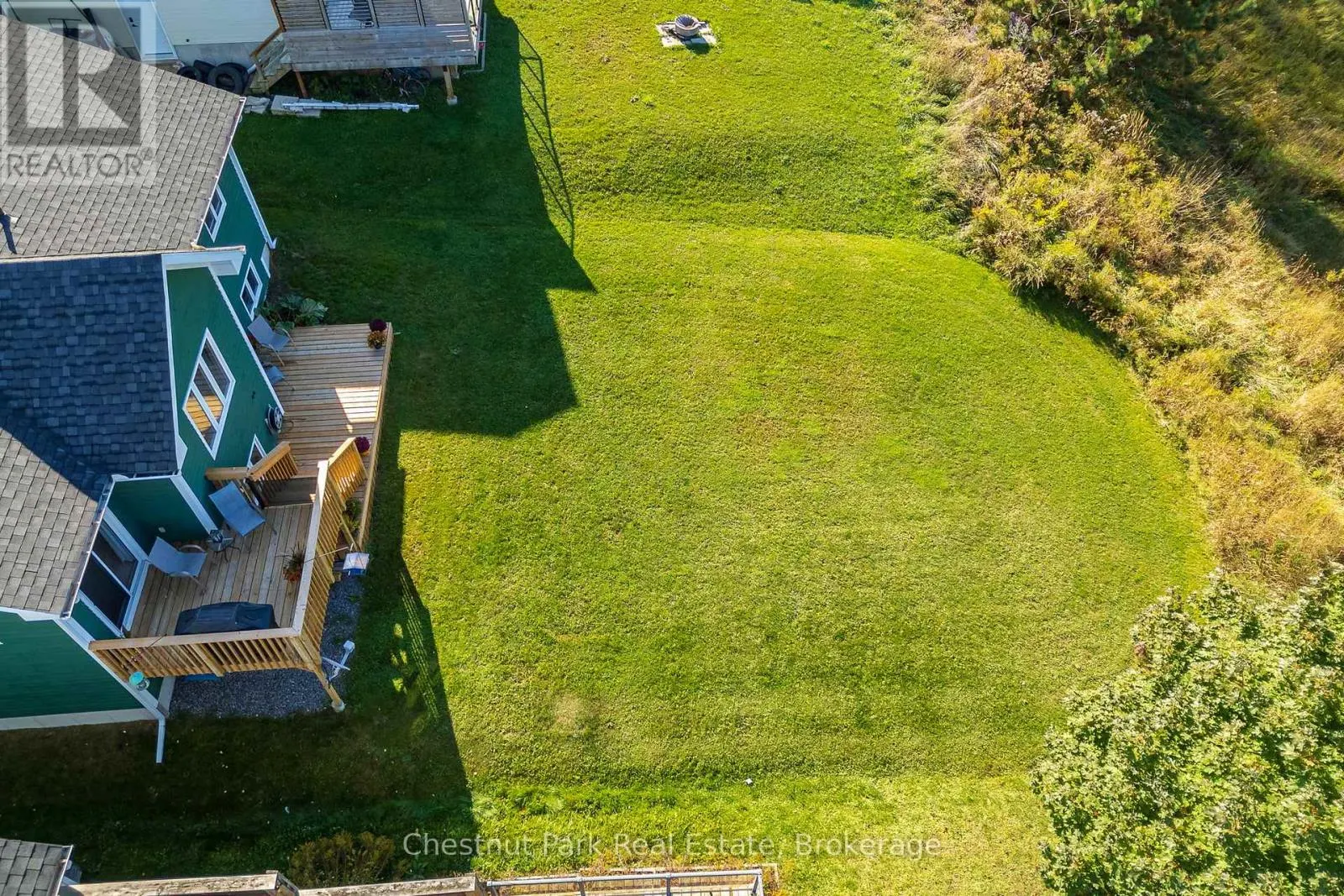 8 COATES AVENUE