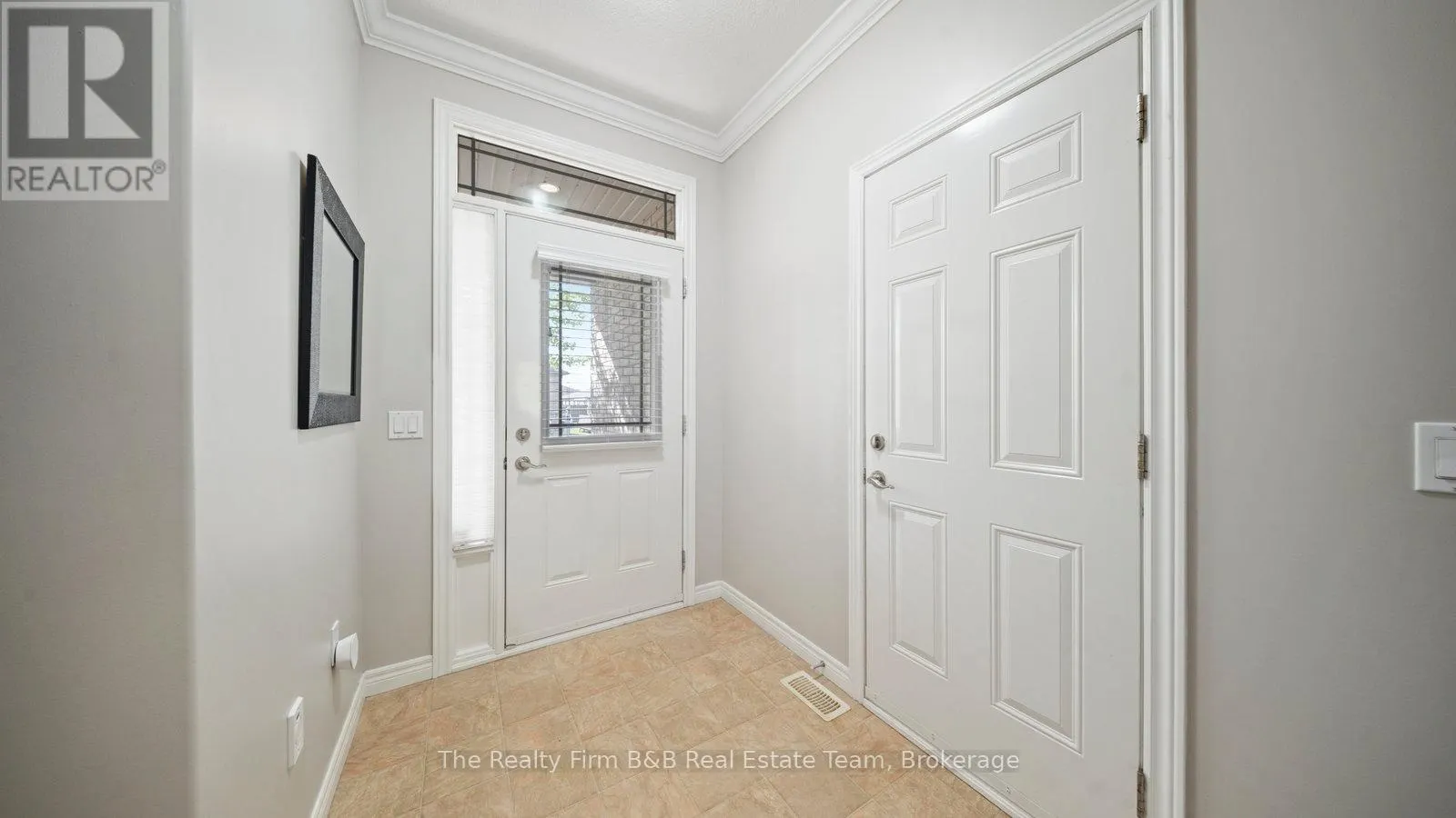 20 - 540 SPITFIRE STREET, #20