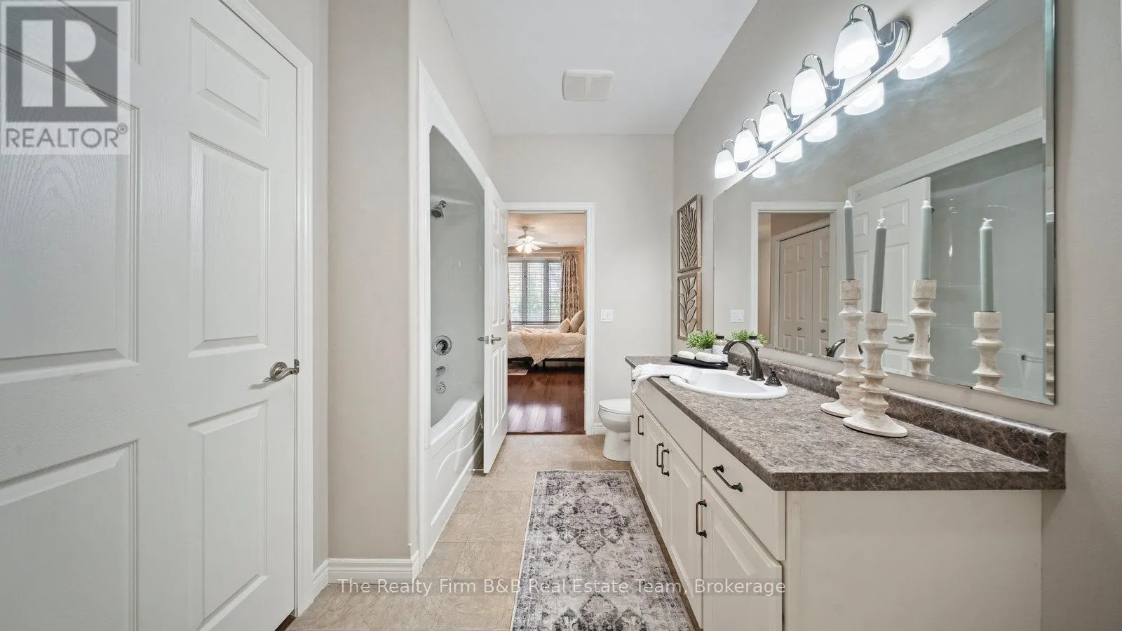 20 - 540 SPITFIRE STREET, #20