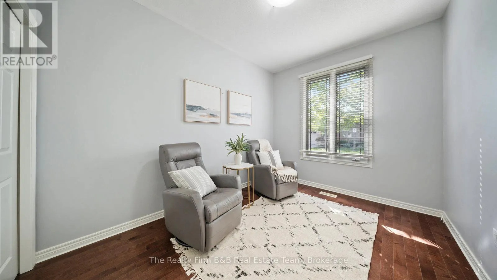 20 - 540 SPITFIRE STREET, #20