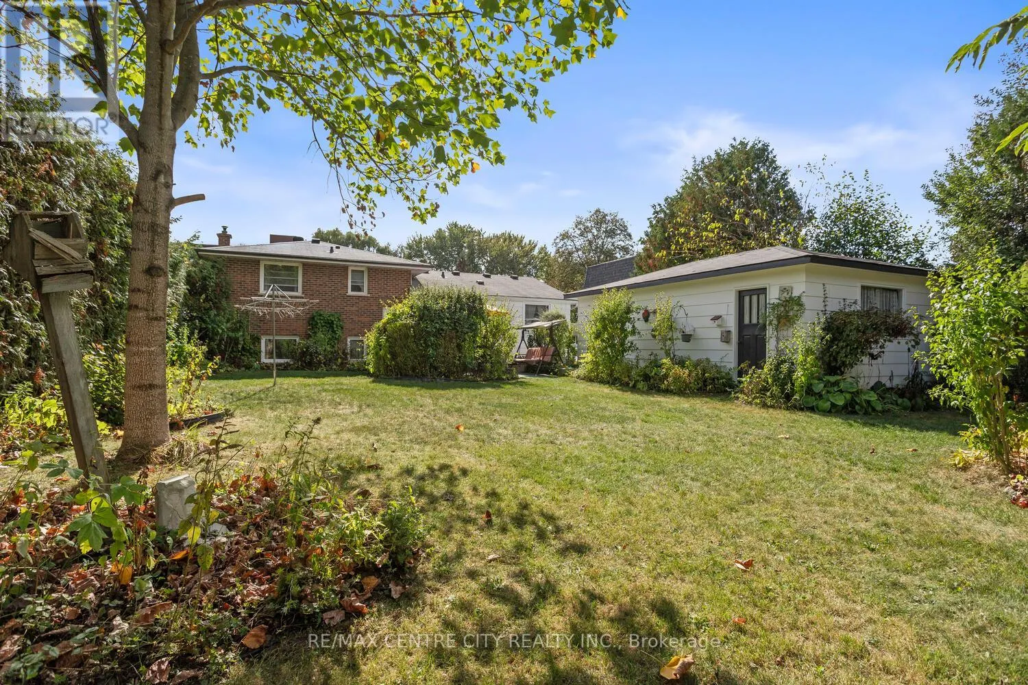 690 GRENFELL DRIVE