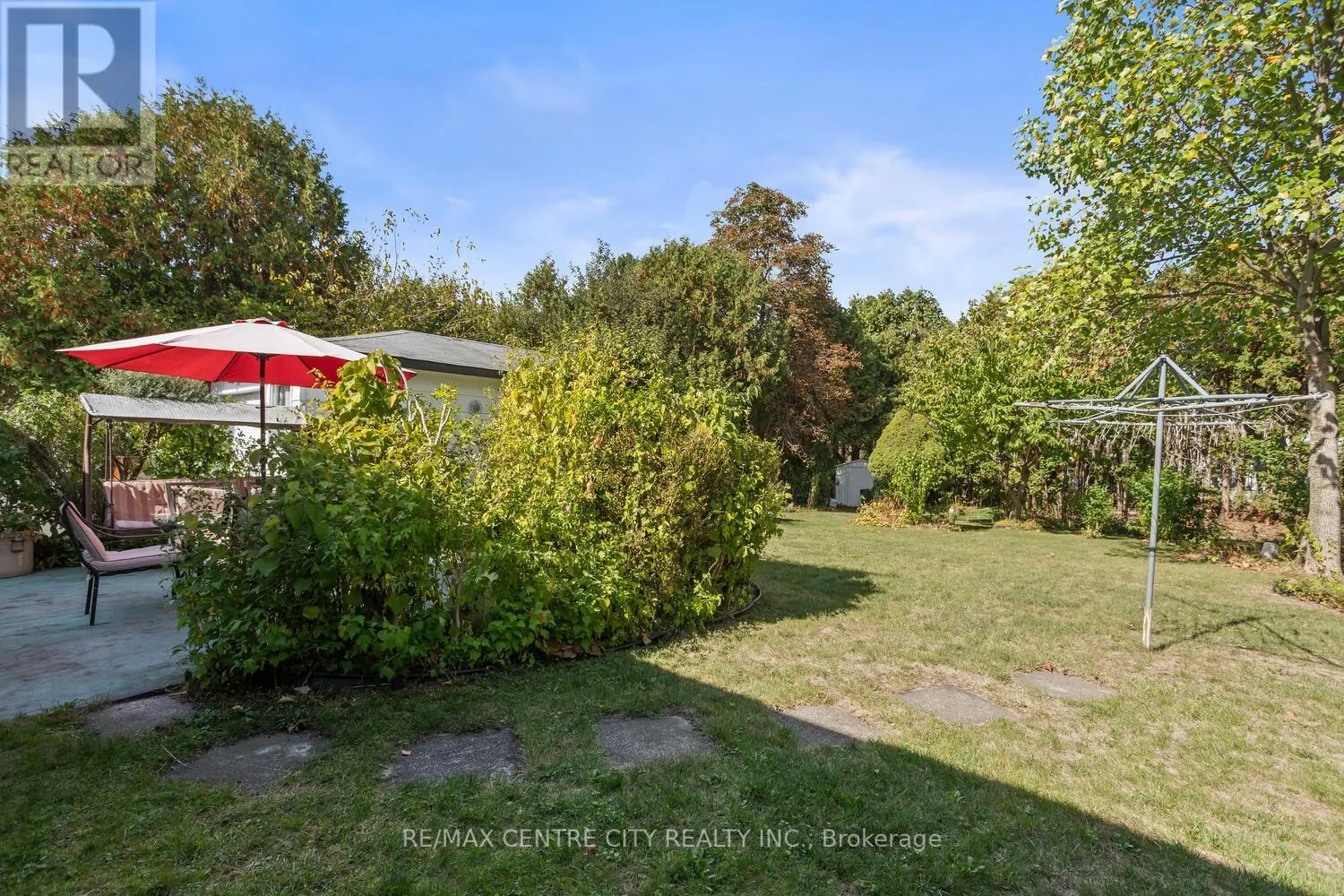 690 GRENFELL DRIVE