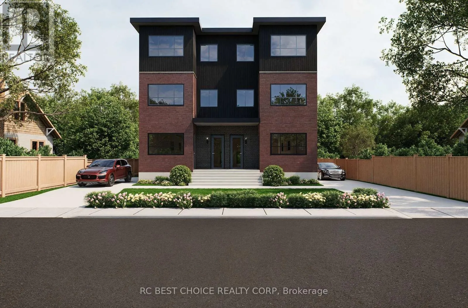 108 BRISCOE STREET E