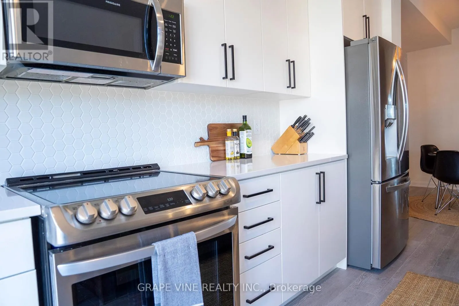 2057 CALTRA CRESCENT