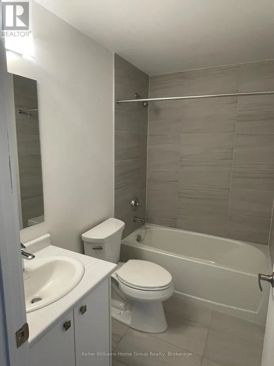 A15 - 10 PALACE STREET, #A15