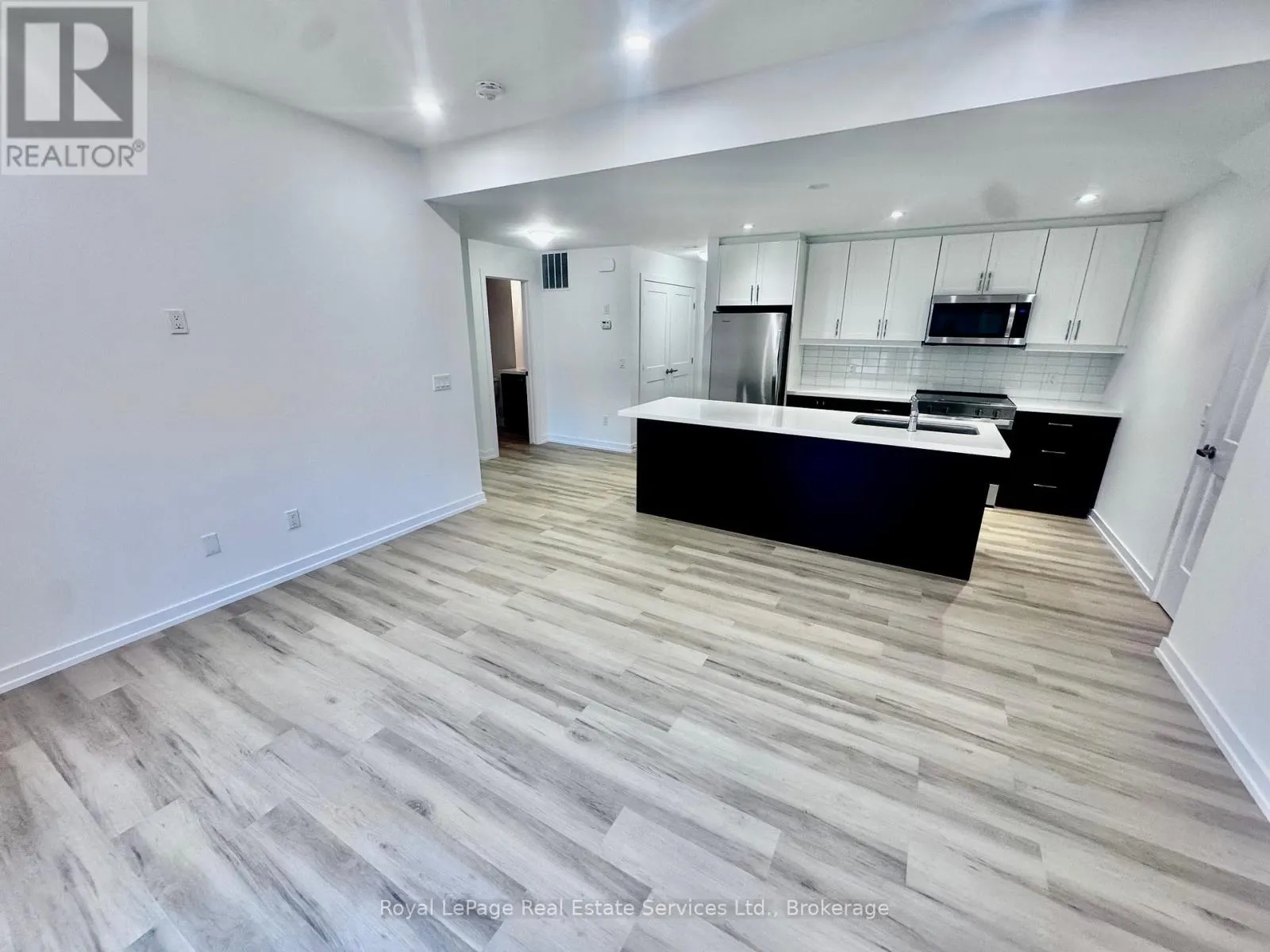 35 - 70 KENNESKY DRIVE, #35