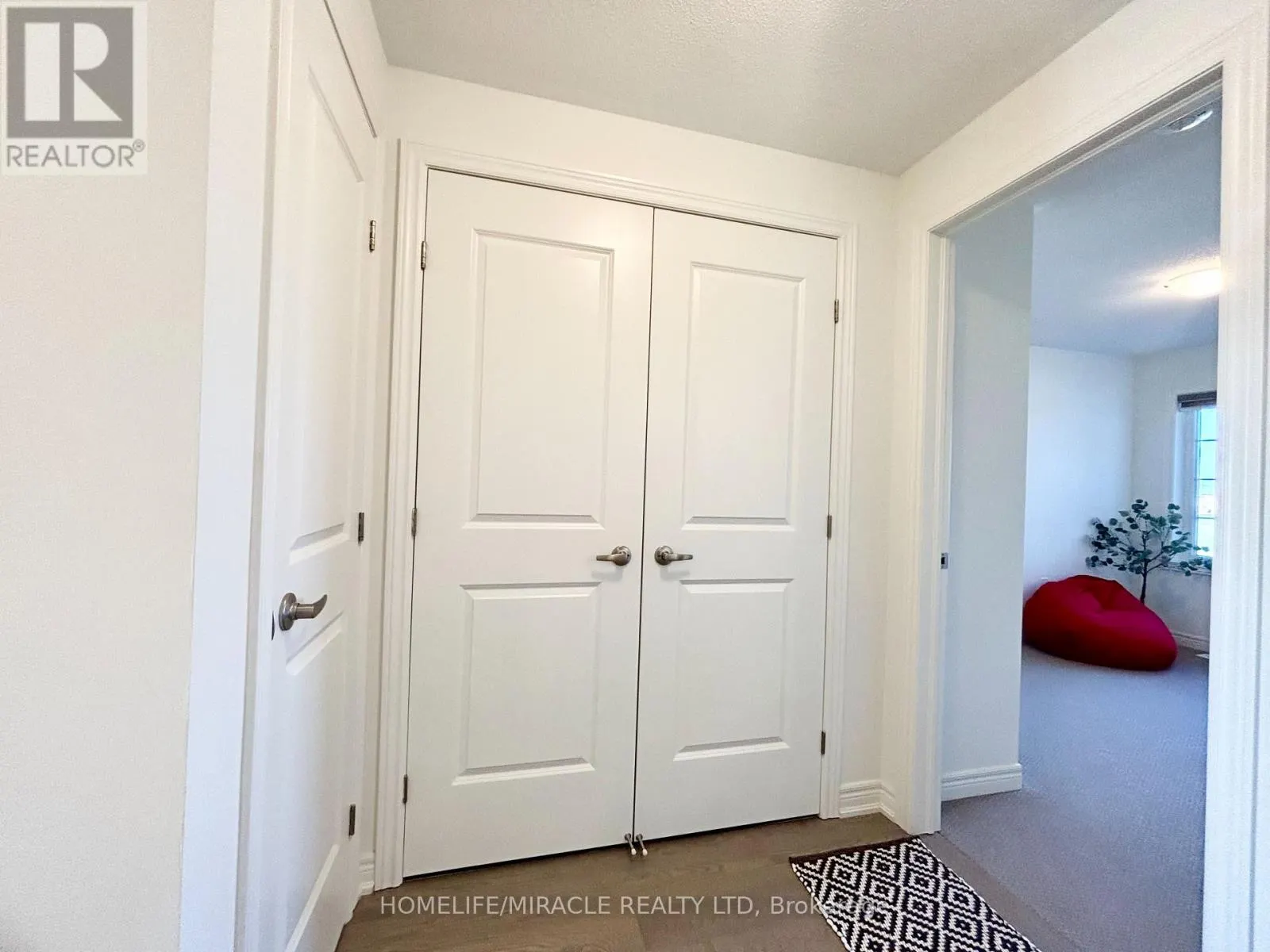 103 PICARDY DRIVE