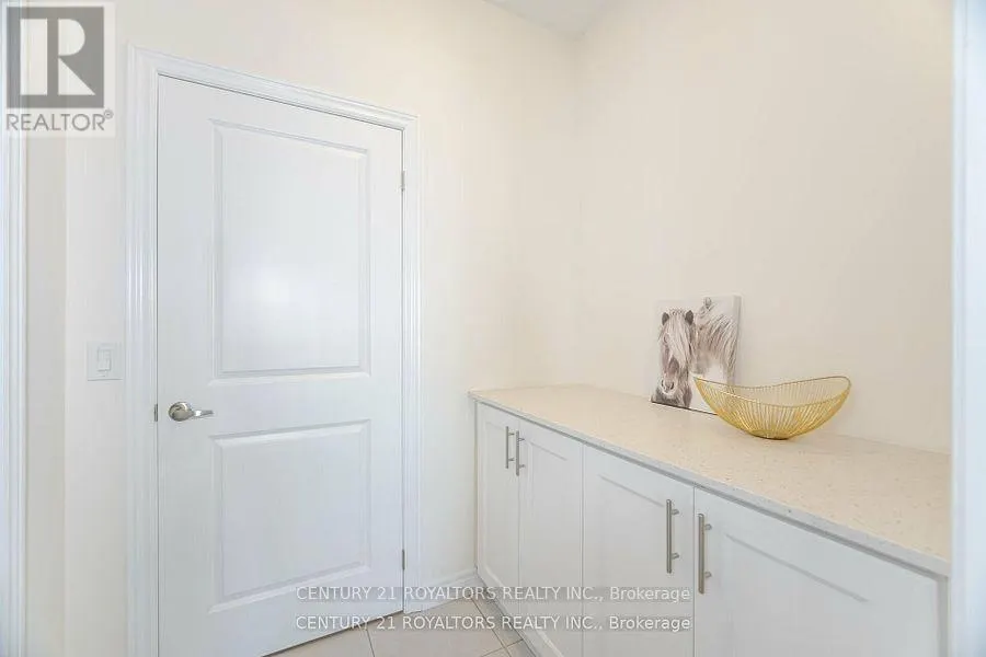 277 BROADACRE DRIVE
