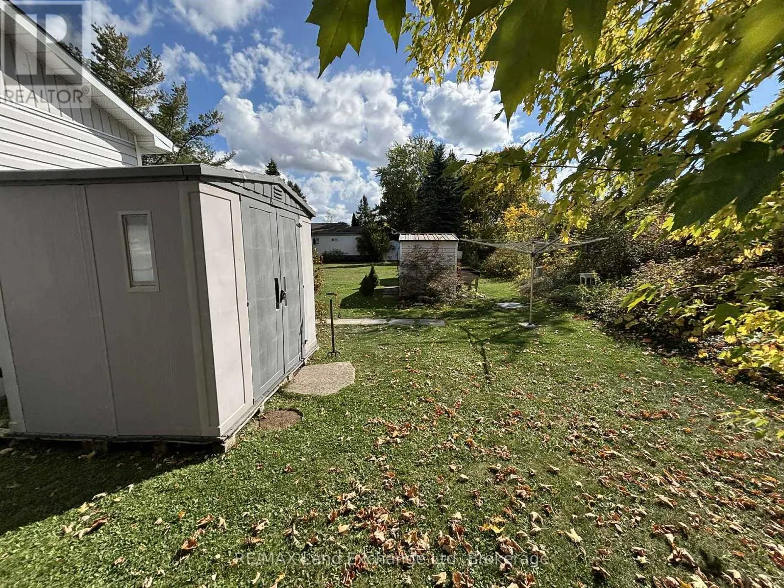 35 BRIARWOOD CRESCENT