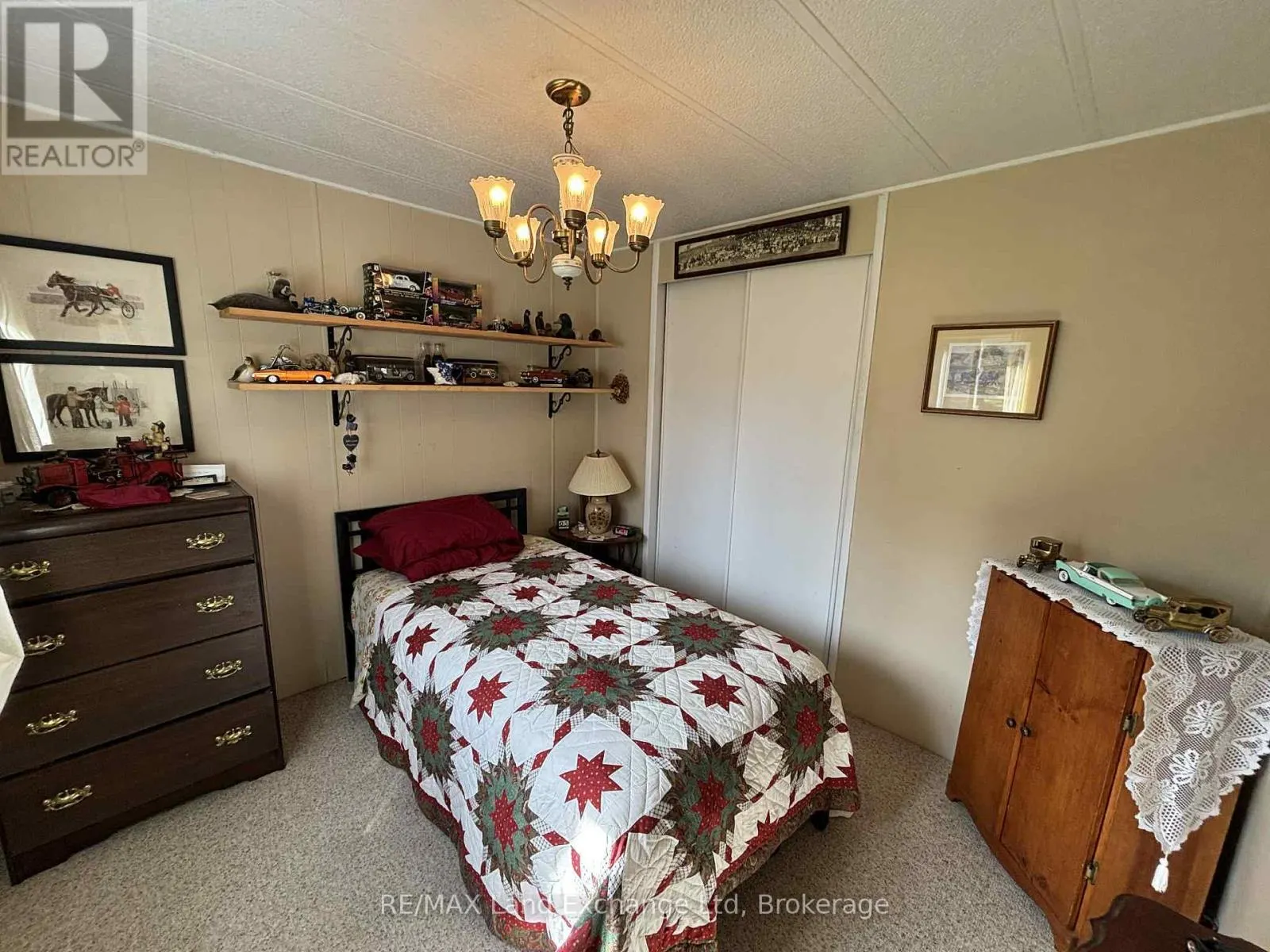 35 BRIARWOOD CRESCENT
