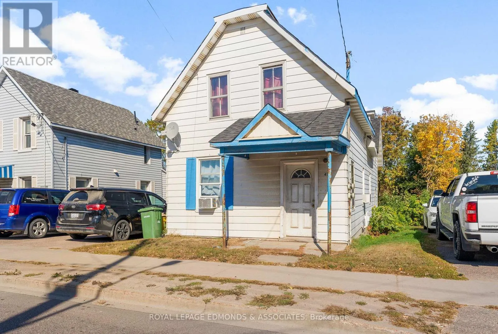 475 PEMBROKE STREET W