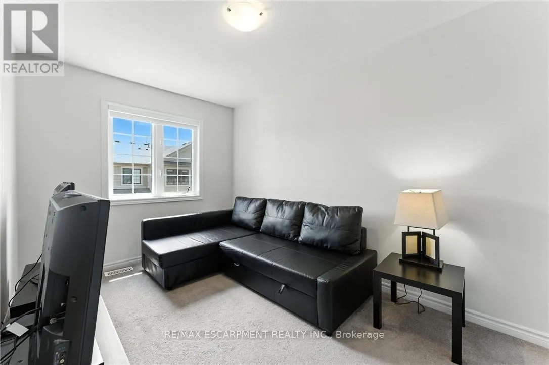 37 - 377 GLANCASTER ROAD