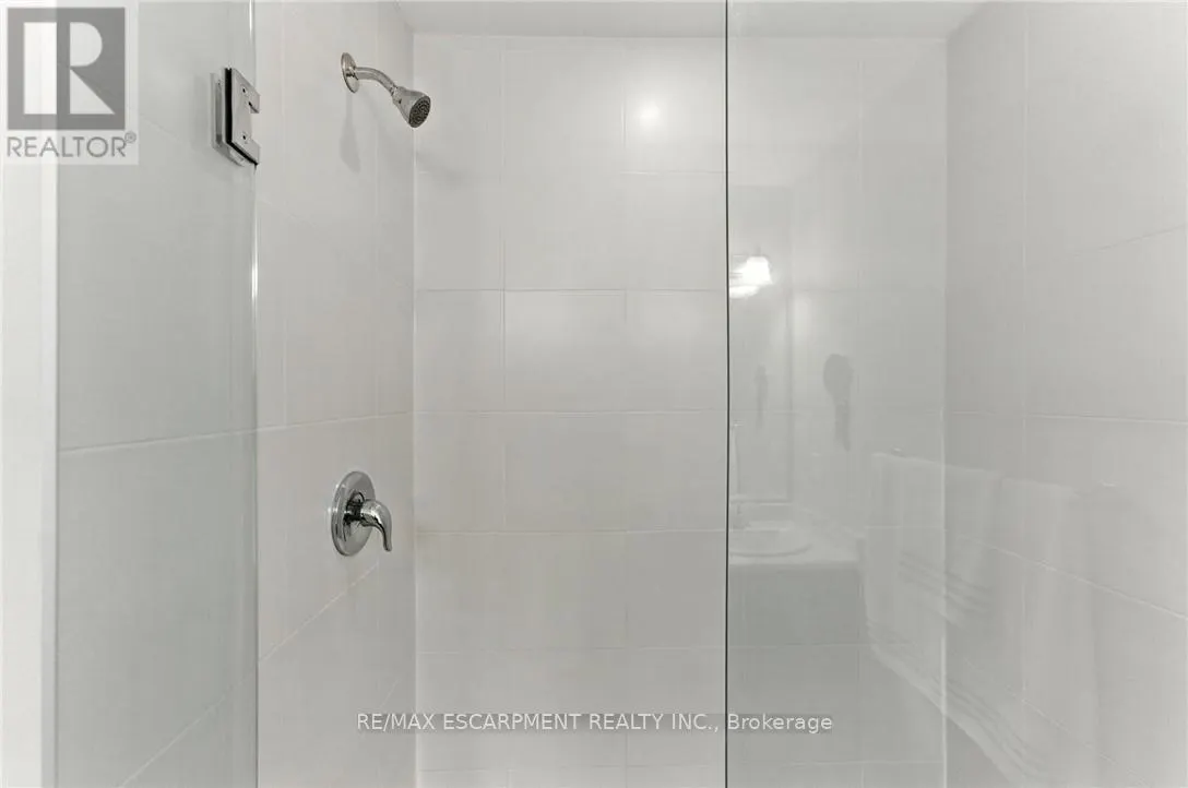 37 - 377 GLANCASTER ROAD