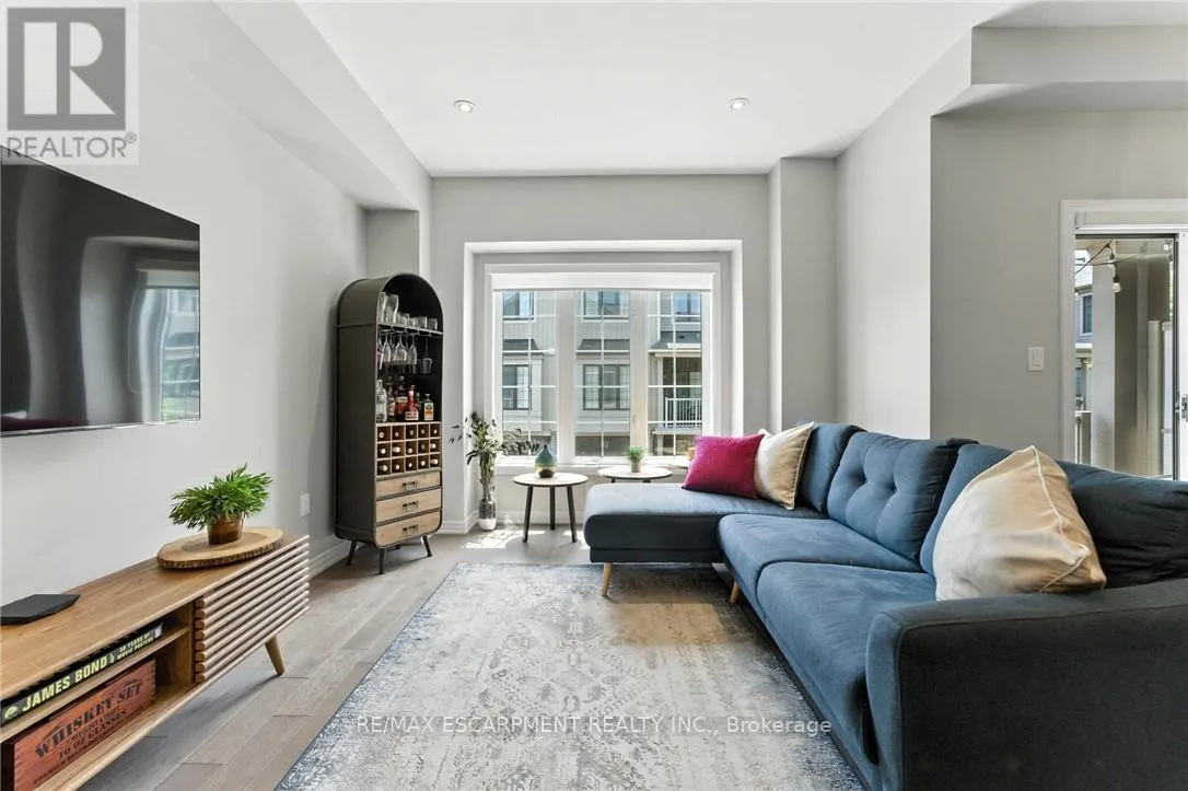 37 - 377 GLANCASTER ROAD
