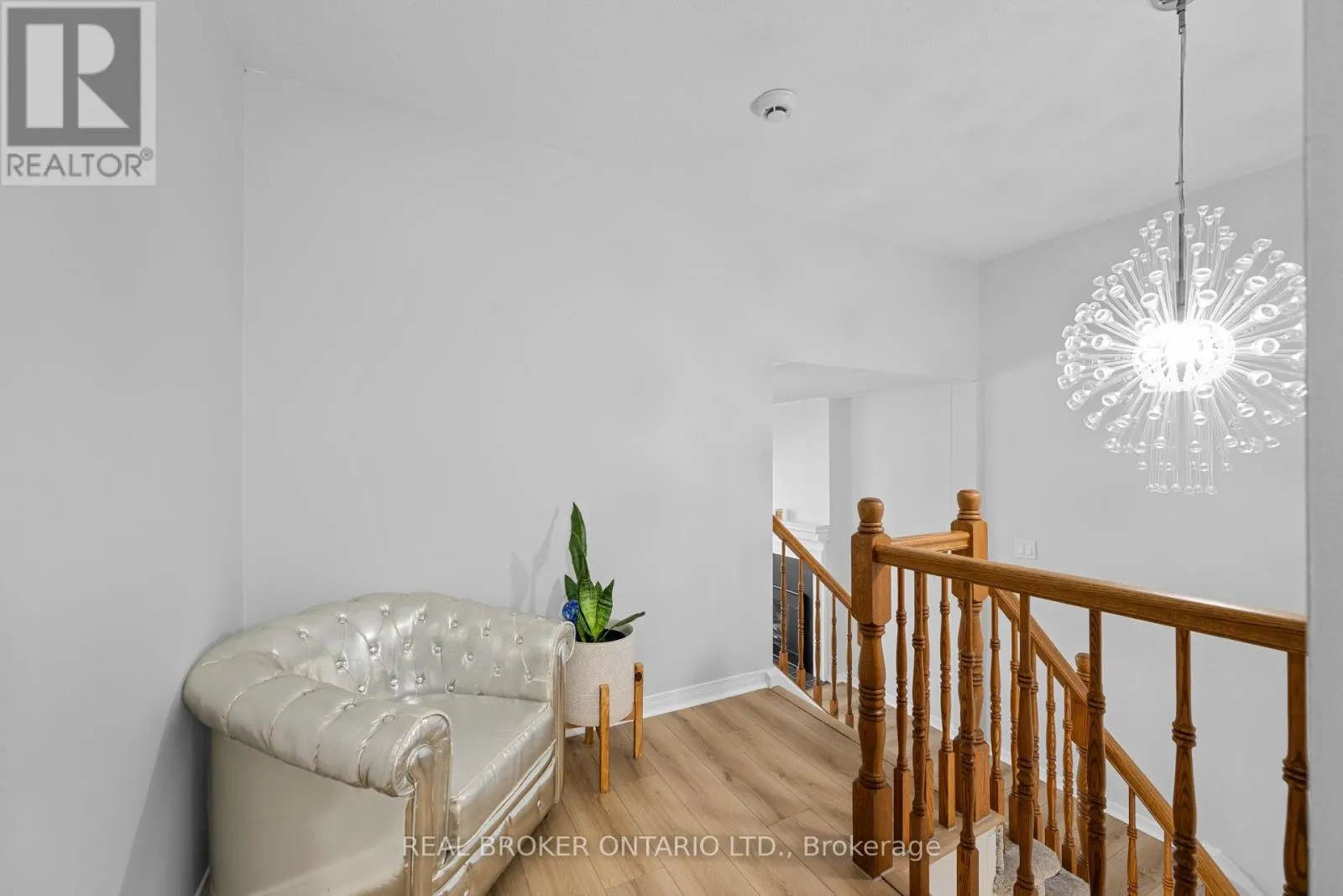 618 TOURELLE DRIVE