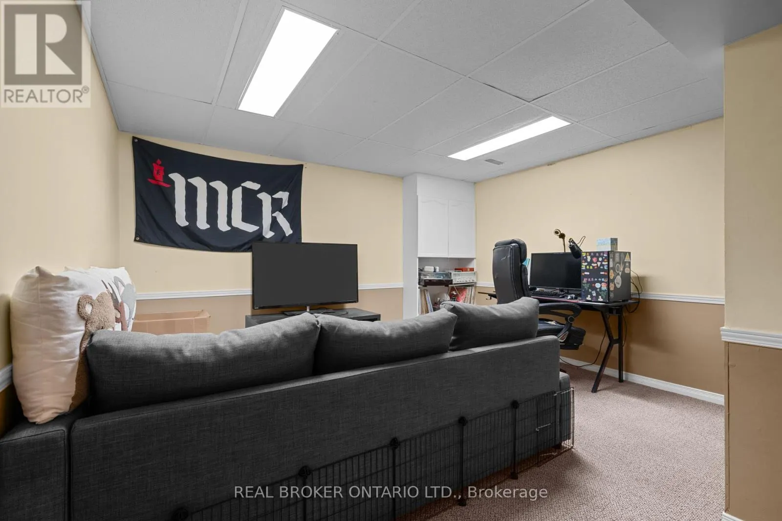 618 TOURELLE DRIVE