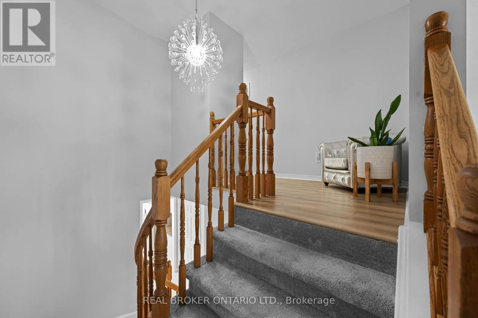 618 TOURELLE DRIVE